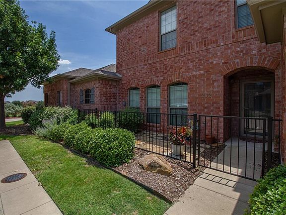 4th image of 575 S Virginia Hills Dr Unit 505