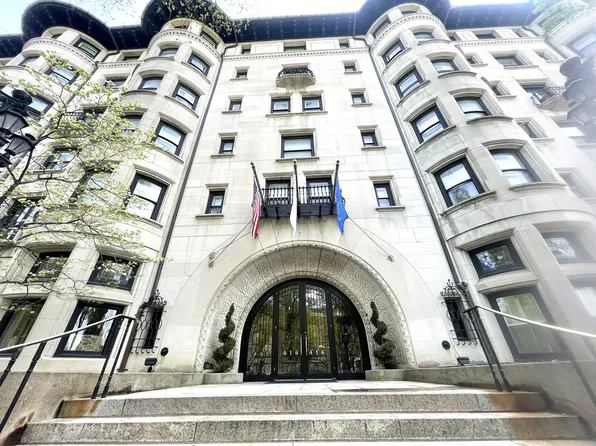 416 Commonwealth Ave APT 412, Boston, MA 02215