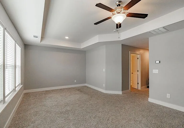 38 Auburn Woods Dr — Photo 11