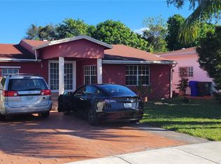 2851 Dewey St, Hollywood, FL 33020