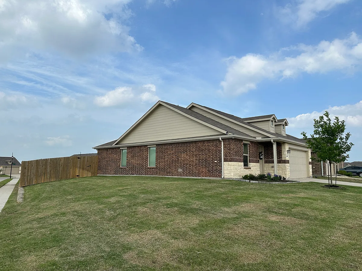 Building Photo - 1638 Rosy Finch Dr