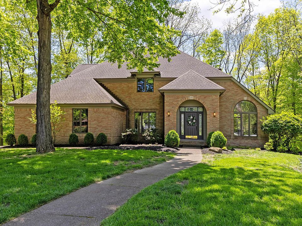 1st image of 1299 Stratford Woods Dr