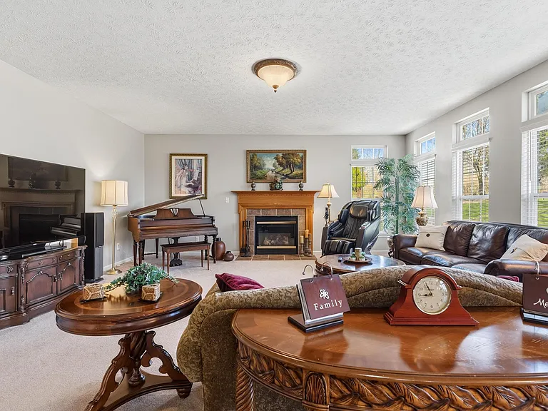 Forest Oaks Dr — Photo 33