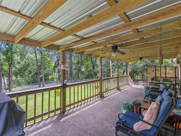 2672 Pleasure Bend Rd, Hemphill, TX 75948