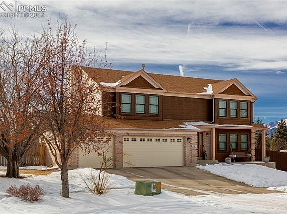 2nd image of 2765 Helmsdale Dr