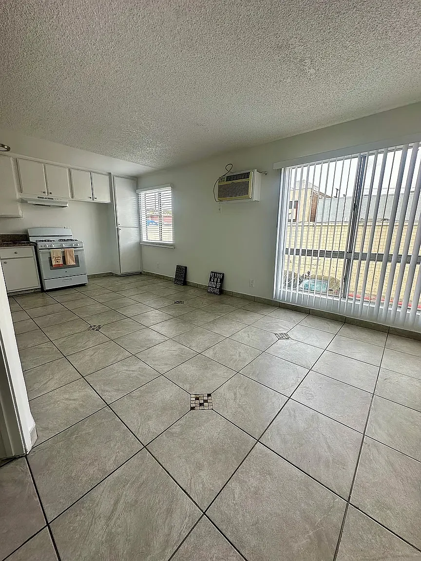 15324 Vanowen St — Photo 1
