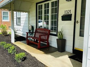 1321 Genesee Ave, Mayfield Heights, OH 44124