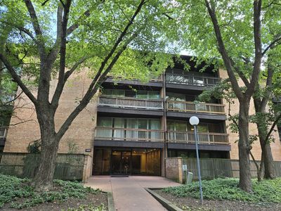 5600 Hillcrest Ln APT 2D, Lisle, IL, 60532