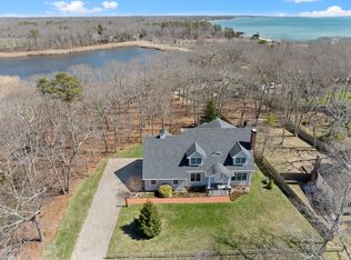 360 Masters Rd, Laurel, NY 11948