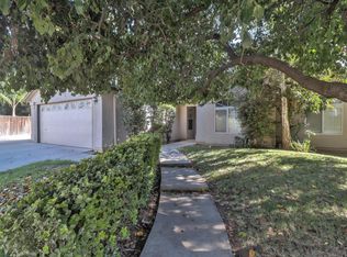 3876 N Brix Ave, Fresno, CA