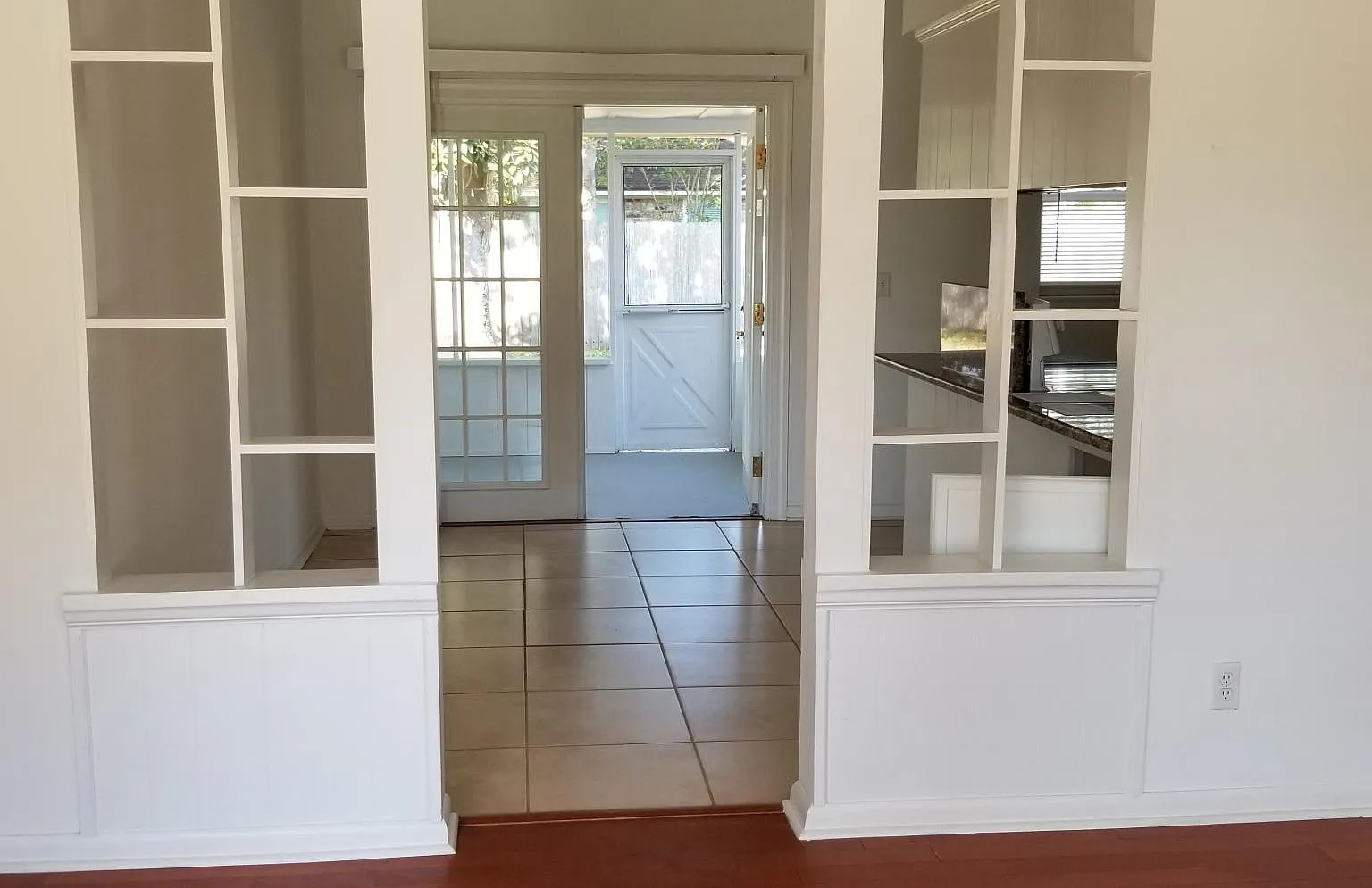 3 bed, 1107 sqft, $2,500 — Photo 4