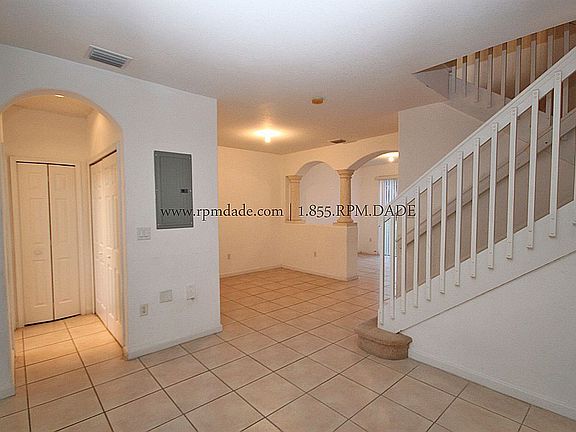 3rd image of 2743 SE 15th Pl #163