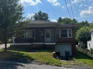 720 Perry St, Staunton, VA 24401