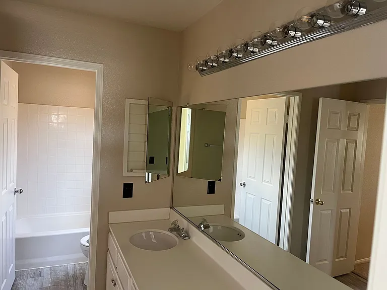 32855 Abana Ct — Photo 15