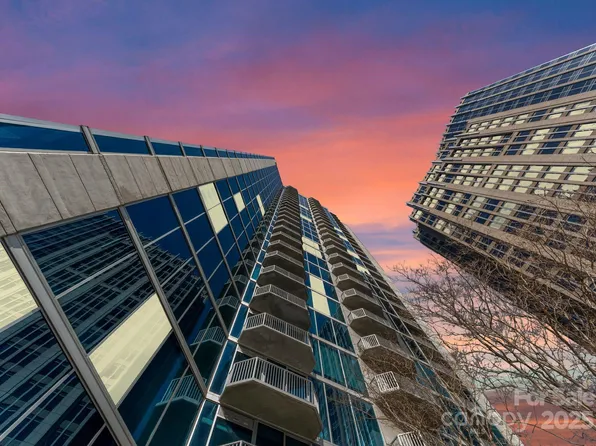 210 N Church St Unit 1612, Charlotte, NC 28202