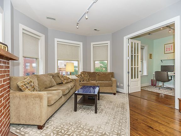 4th image of 5148 N Ashland Ave #3