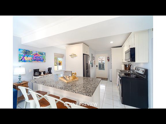 4th image of 11202 3rd Ocean Ave