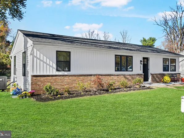 8400 Lockwood Rd, Pasadena, MD 21122