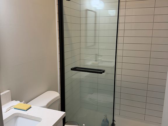 5th image of 3203 W Armitage Ave