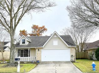 12819 Ashford Knoll Dr, Houston, TX 77082