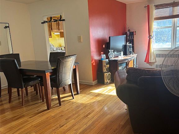 3rd image of 2750 Olinville Avenue #4C