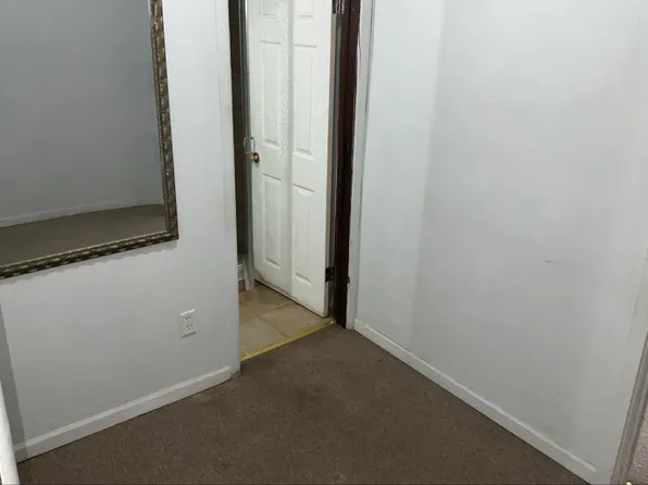 2537 E 97th Pl, Chicago, IL 60617