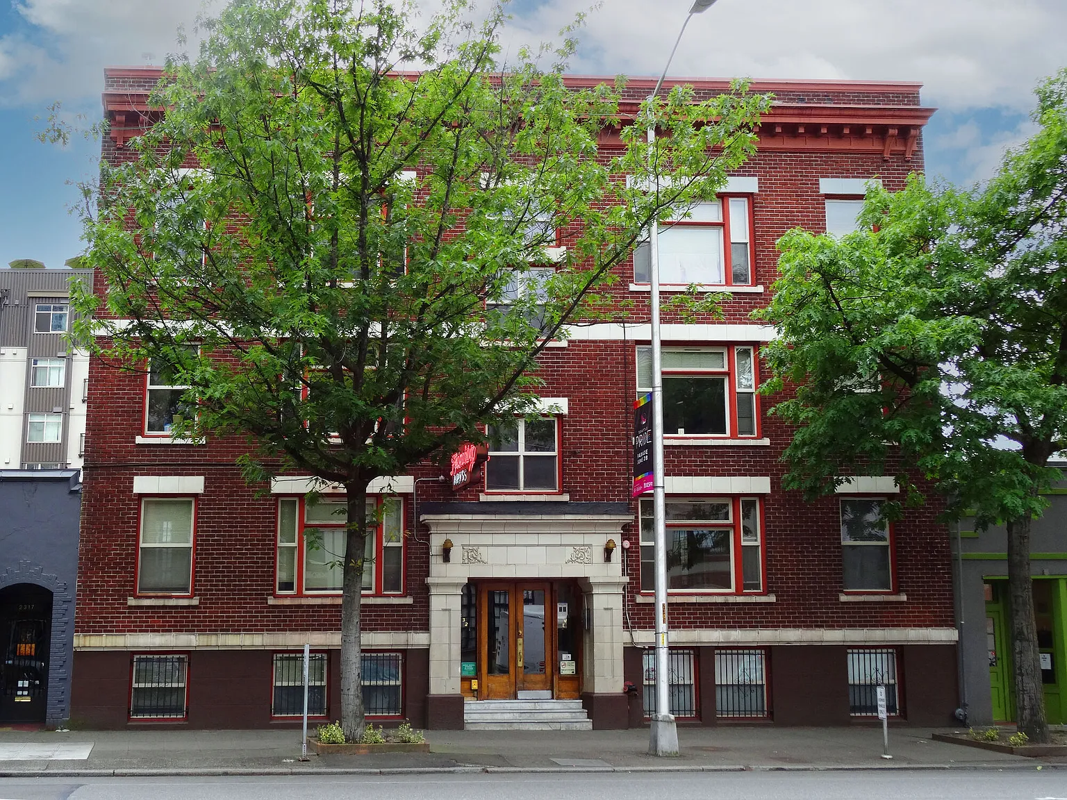 Fleming Apartments — Photo 1