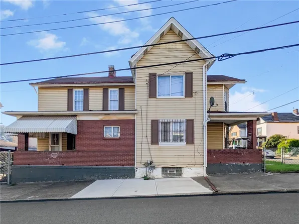 201 Comrie Ave, Braddock, PA 15104