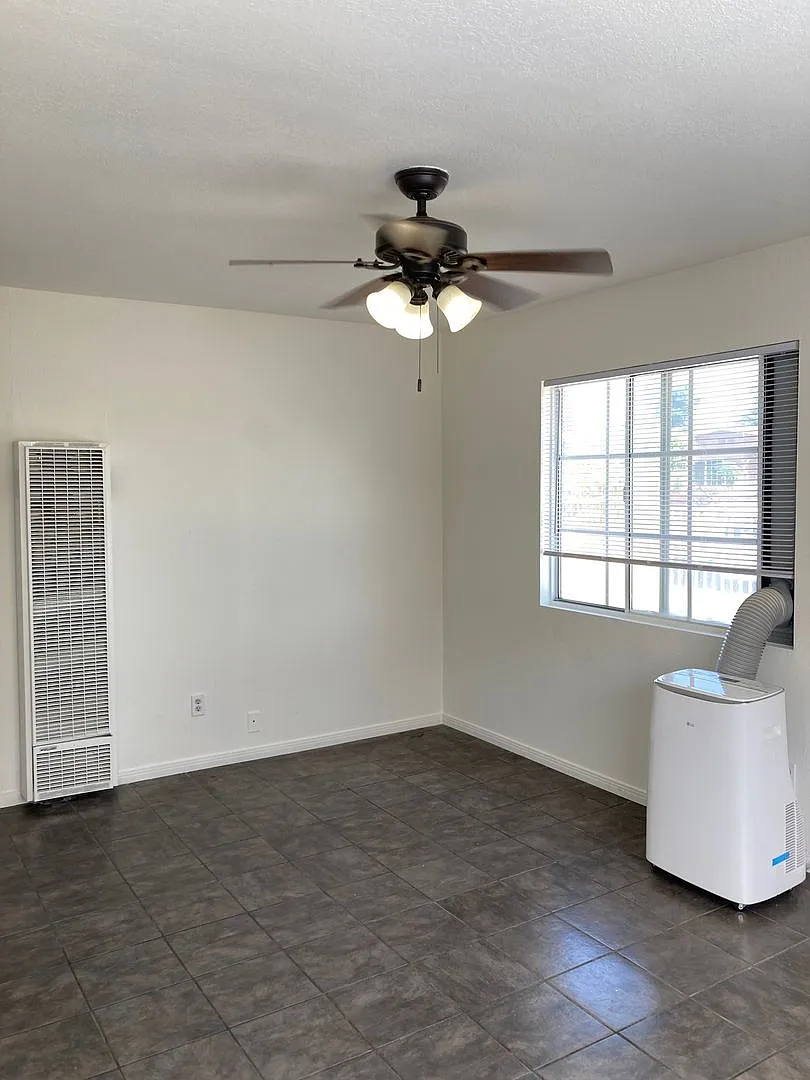 22409 Elaine Ave Charming House w/ Driveway | 3 Bed + 2 Bath — Photo 4