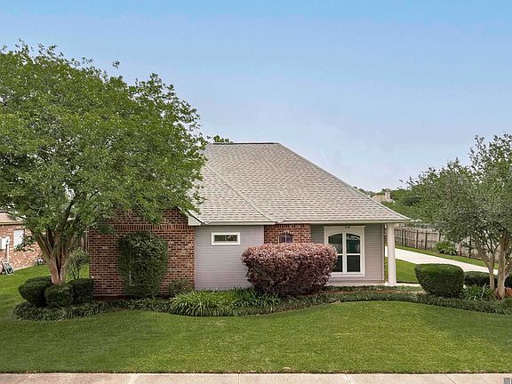 2nd image of 6684 Woodside Dr