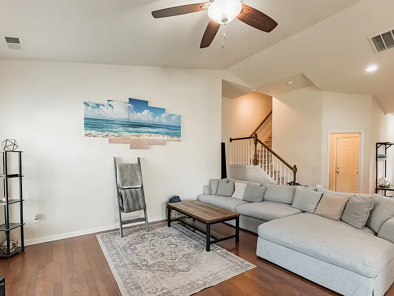 5826 Castlecove Rd — Photo 11