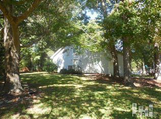 254 W Bedford Rd, Wilmington, NC 28411