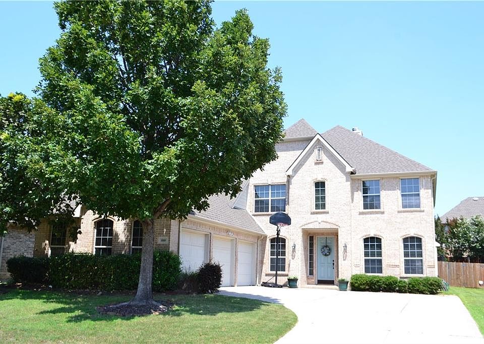1st image of 1319 Haddington Ln