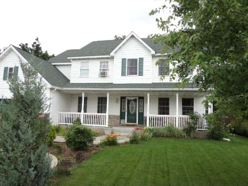 1st image of 1559 Helmo Ave N