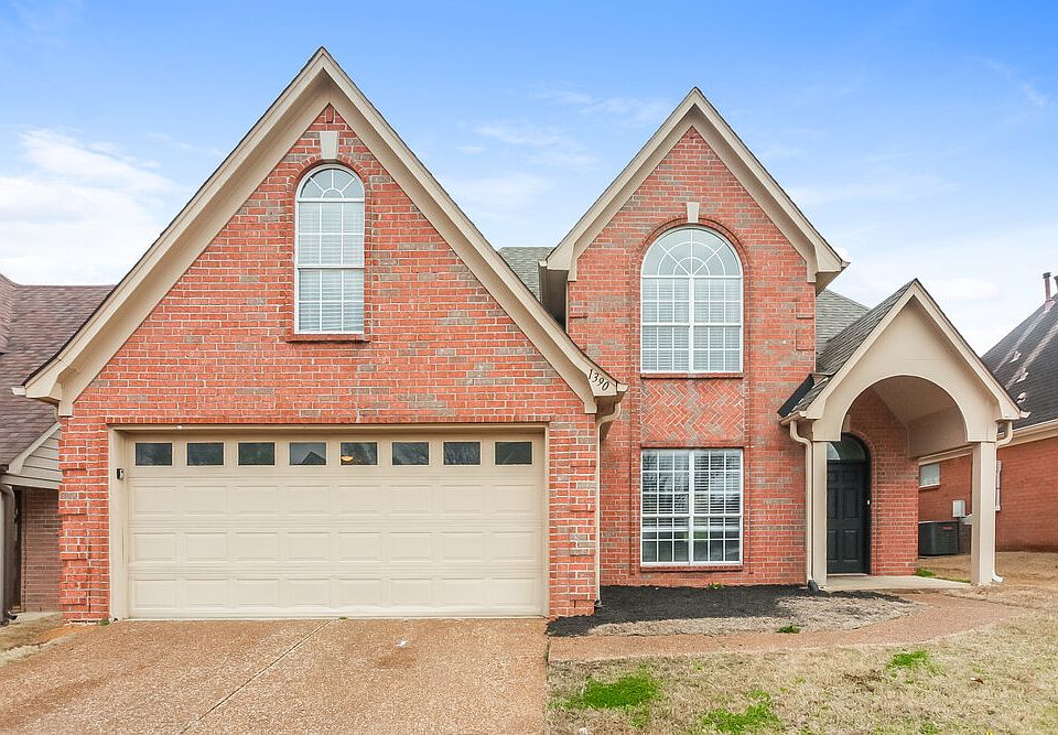 1st image of 1390 Bayberry Hill Dr