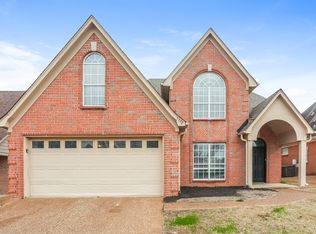 1390 Bayberry Hill Dr, Cordova, TN 38018