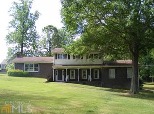 798 Old Hog Mountain Rd, Hoschton, GA 30548