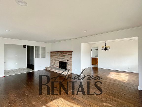 5th image of 5143 Crockett Pl