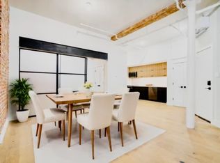 32 Strawberry St PENTHOUSE 1, Philadelphia, PA