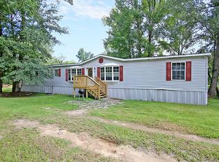 325 Lake Dr, Summerville, SC 29483