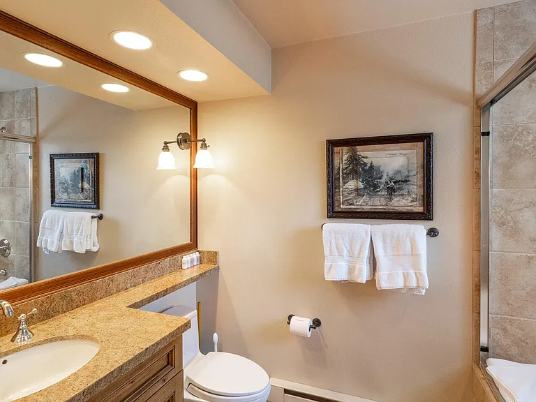 407 W Hallam St — Photo 15