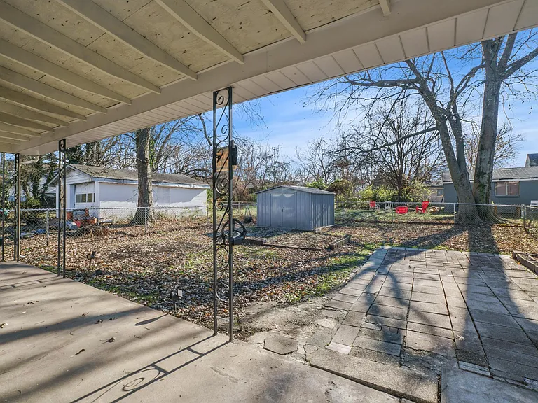 420 Creel Ave — Photo 7