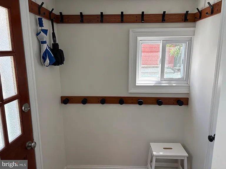 2608 Swain St — Photo 13
