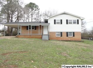 3129 Searcy Dr NW, Huntsville, AL 35810