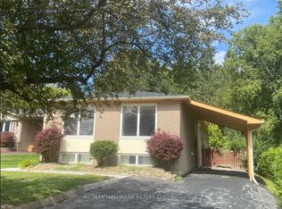 331 Roywood Cres, Newmarket, ON L3Y 1A7