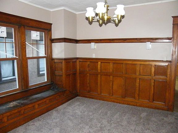 Dining room with window seat