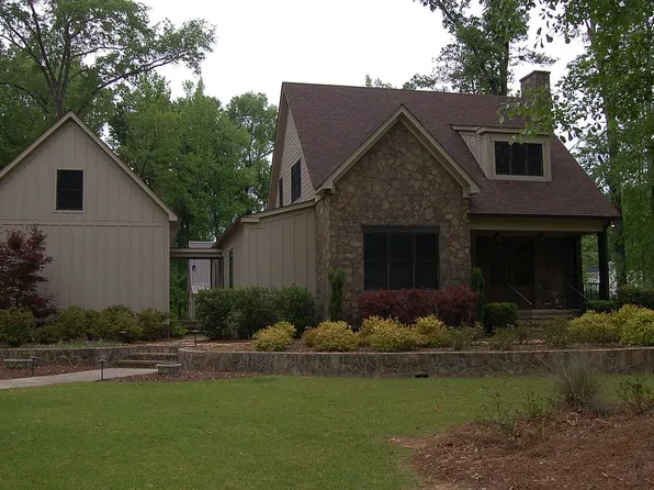 266 River Bend Dr, Clarks Hill, SC 29821