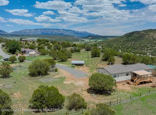 121 Mountain Pass, Capitan, NM 88316