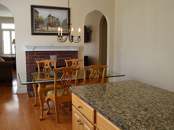 5th image of 1074 Kelly Creek Way