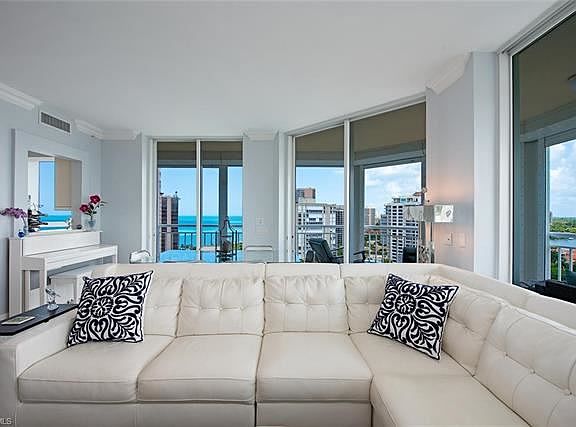 4th image of 4255 Gulf Shore Blvd N APT 1401